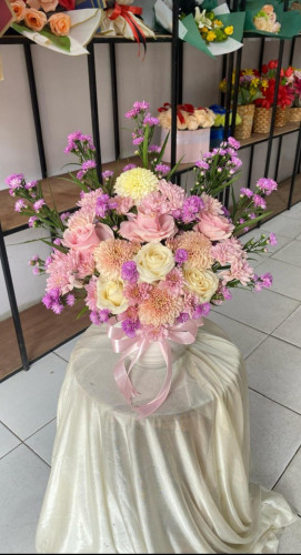 Jual Buket Bunga, Karangan Bunga & Bunga Meja  087748567736